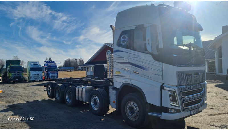 Volvo FH750 New engine and gearbox - Cab chassis truck: picture 5 Volvo FH750 New engine and gearbox - Cab chassis truck: picture 5