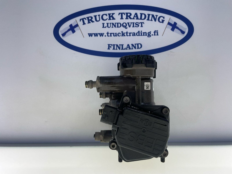 Volvo  - Brake parts: picture 4 Volvo  - Brake parts: picture 4