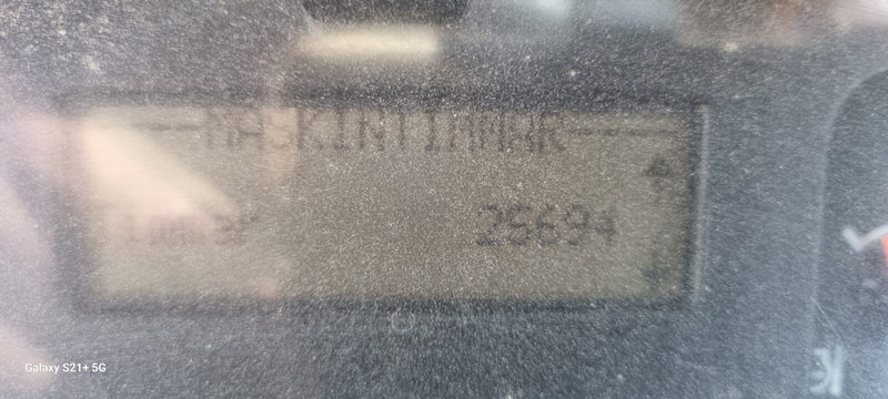 Wheel loader Volvo L220E: picture 10