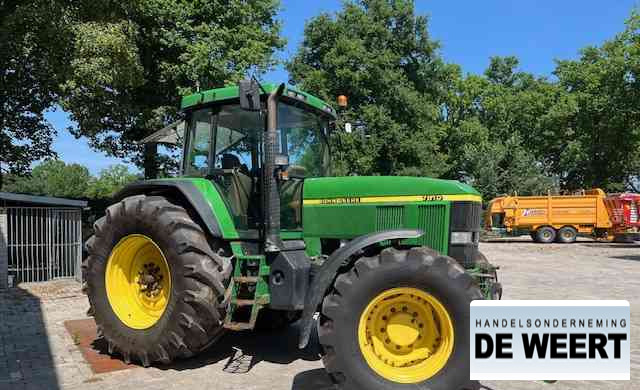 John Deere 7810 - Farm tractor: picture 4 John Deere 7810 - Farm tractor: picture 4