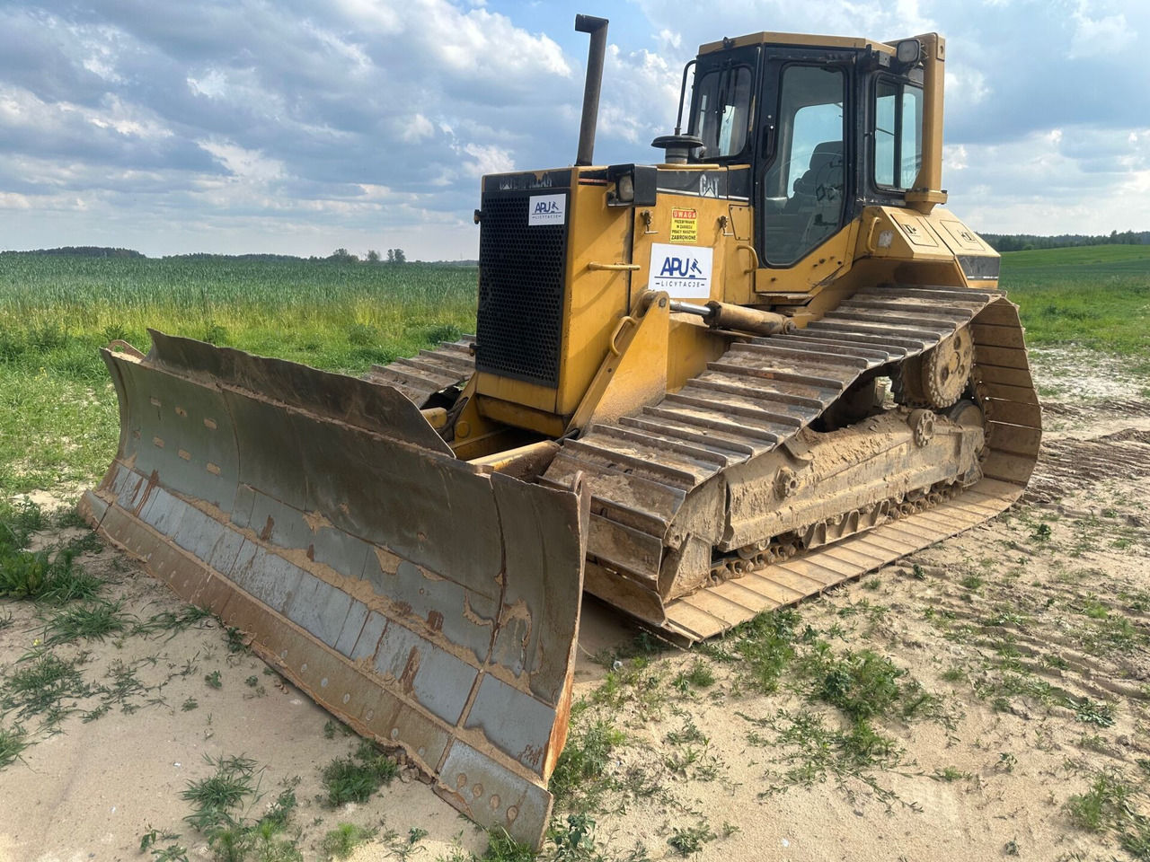 Caterpillar D6M LGP - Bulldozer: picture 1 Caterpillar D6M LGP - Bulldozer: picture 1