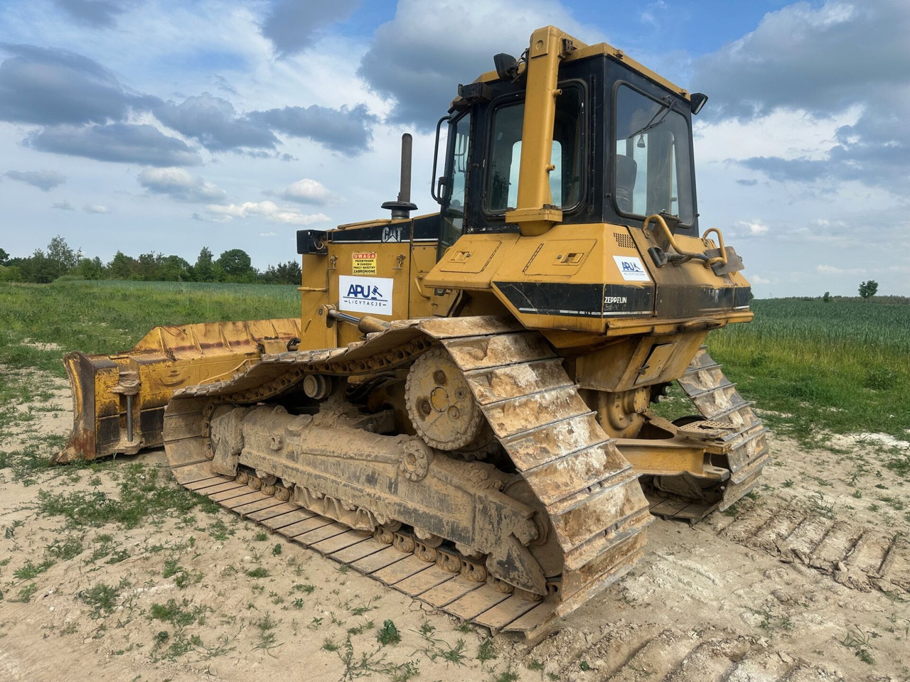 Caterpillar D6M LGP - Bulldozer: picture 5 Caterpillar D6M LGP - Bulldozer: picture 5