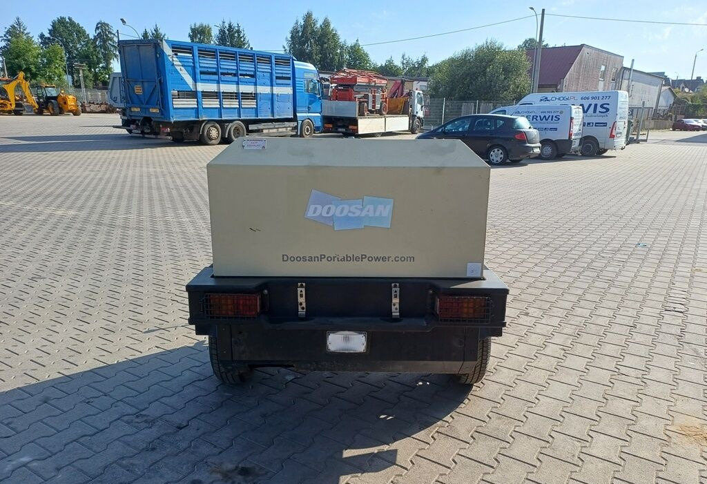 Doosan 741 - Air compressor: picture 5 Doosan 741 - Air compressor: picture 5