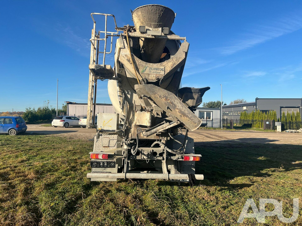 Concrete mixer truck Mercedes Arocs 3245: picture 13
