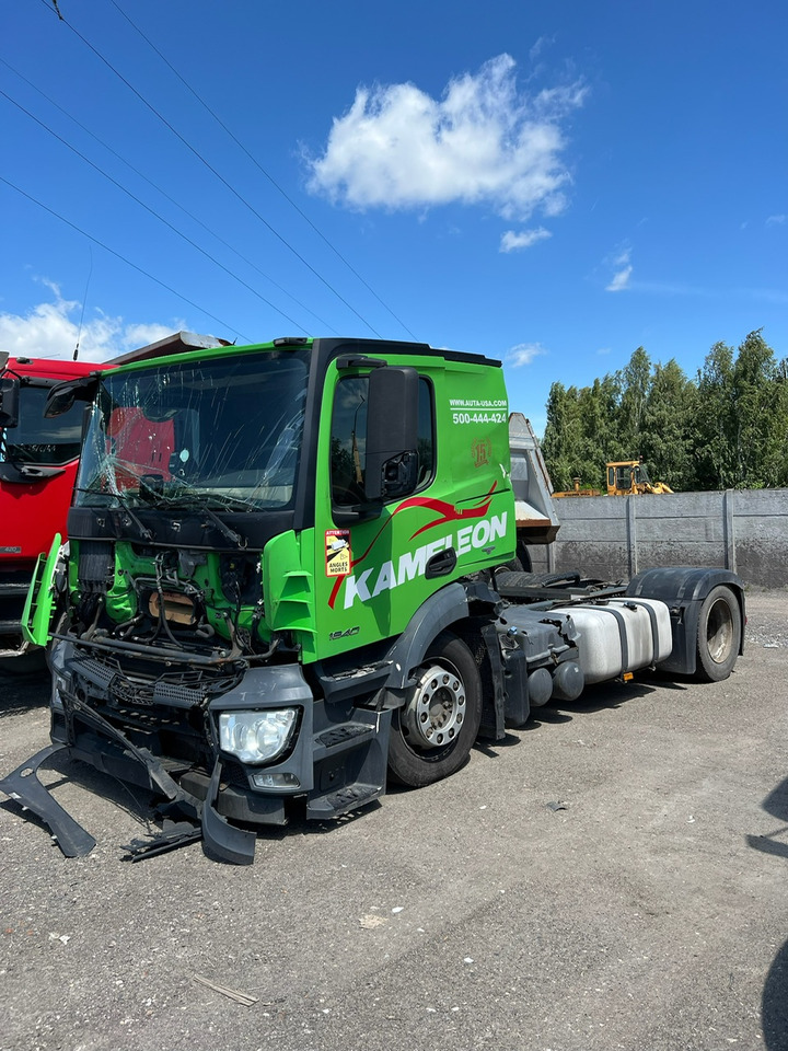 Mercedes-Benz Actros 1840 - Cab chassis truck: picture 3 Mercedes-Benz Actros 1840 - Cab chassis truck: picture 3