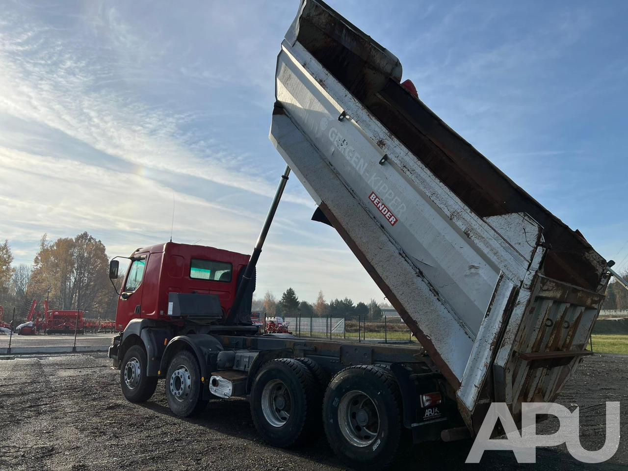 Tipper Renault Kerax 420: picture 11