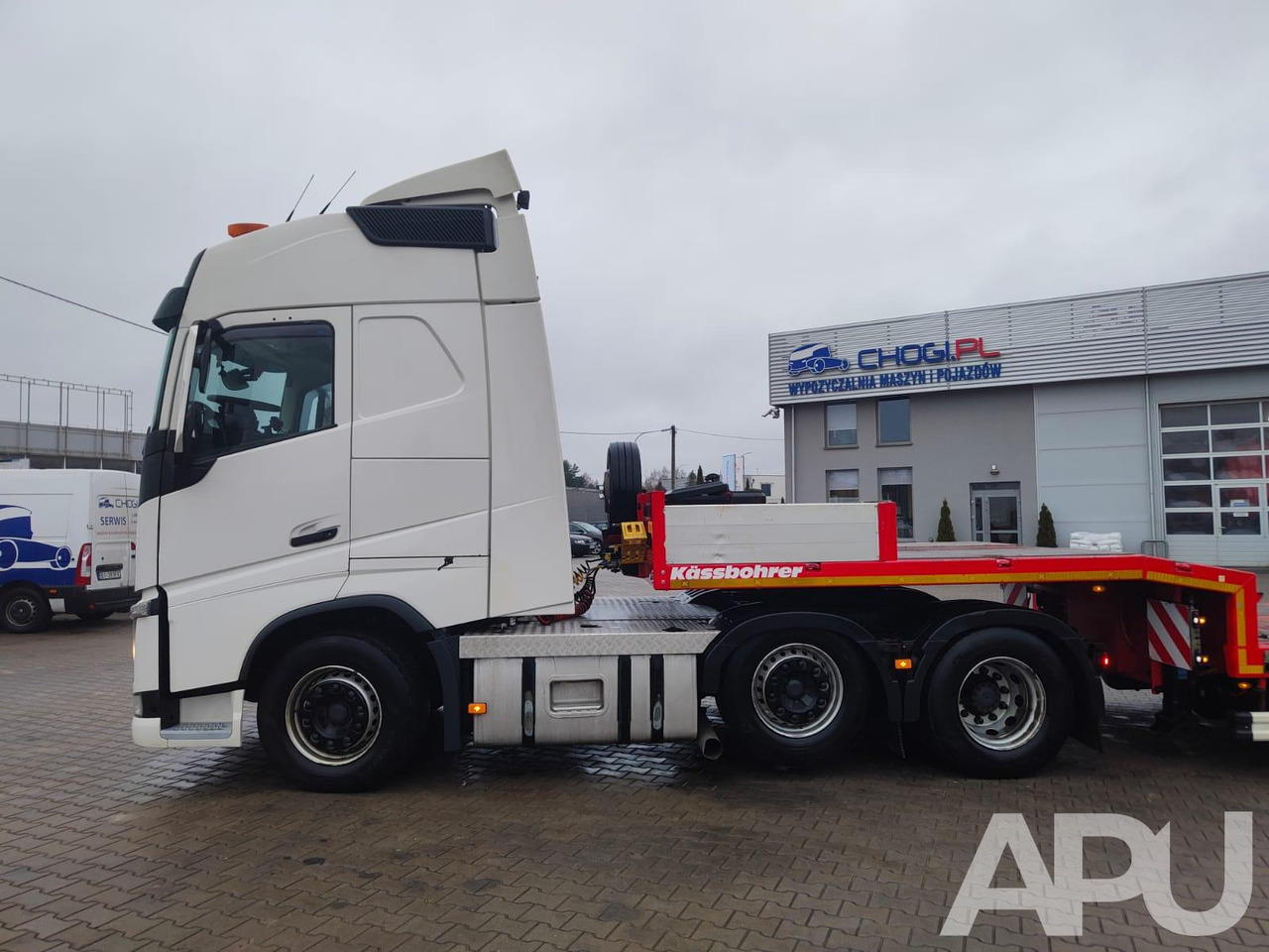 Volvo FH + Kassbohrer - Tractor unit, Low loader semi-trailer: picture 2 Volvo FH + Kassbohrer - Tractor unit, Low loader semi-trailer: picture 2