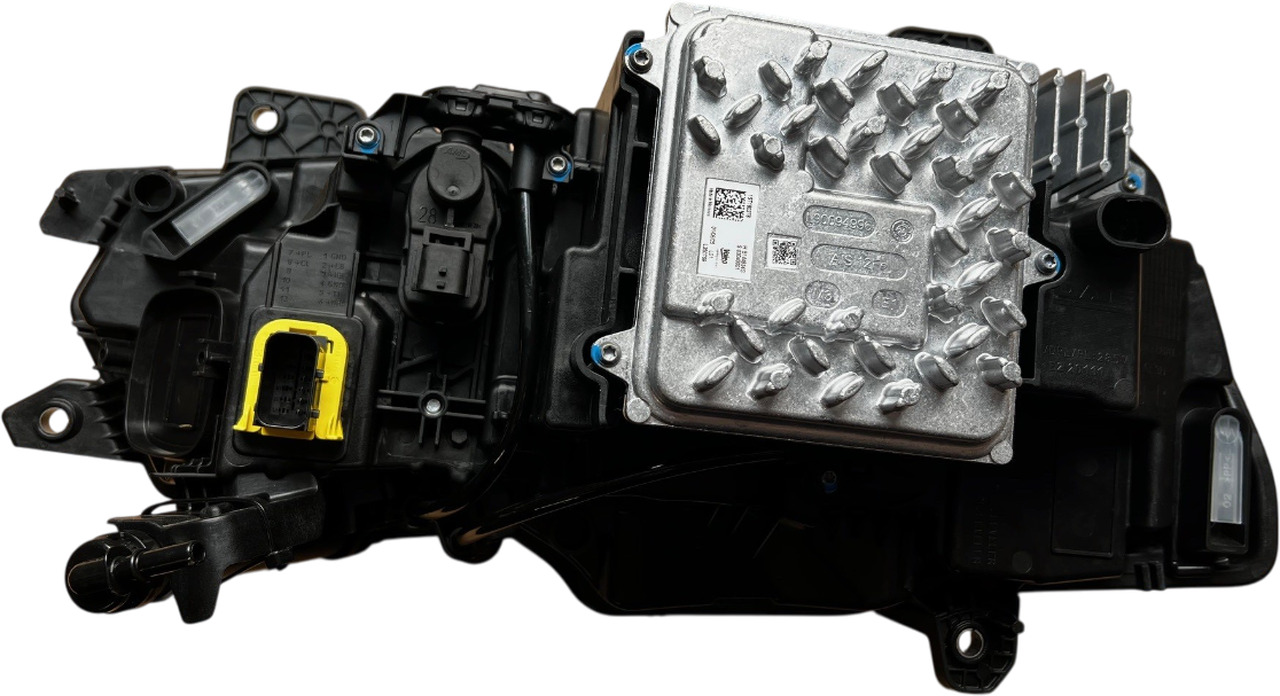 DAF XD XF XG LED KOPLAMP RH OE NIEUW | 2425973 - Headlight for Truck: picture 3 DAF XD XF XG LED KOPLAMP RH OE NIEUW | 2425973 - Headlight for Truck: picture 3