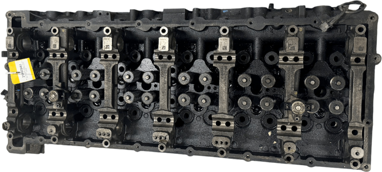 DAF XF 106 CILINDERKOP 2012–2018 MX-11 GEBRUIKT (GETEST) COMPLEET + STATIEGELD 2190054U - Cylinder head for Truck: picture 1 DAF XF 106 CILINDERKOP 2012–2018 MX-11 GEBRUIKT (GETEST) COMPLEET + STATIEGELD 2190054U - Cylinder head for Truck: picture 1