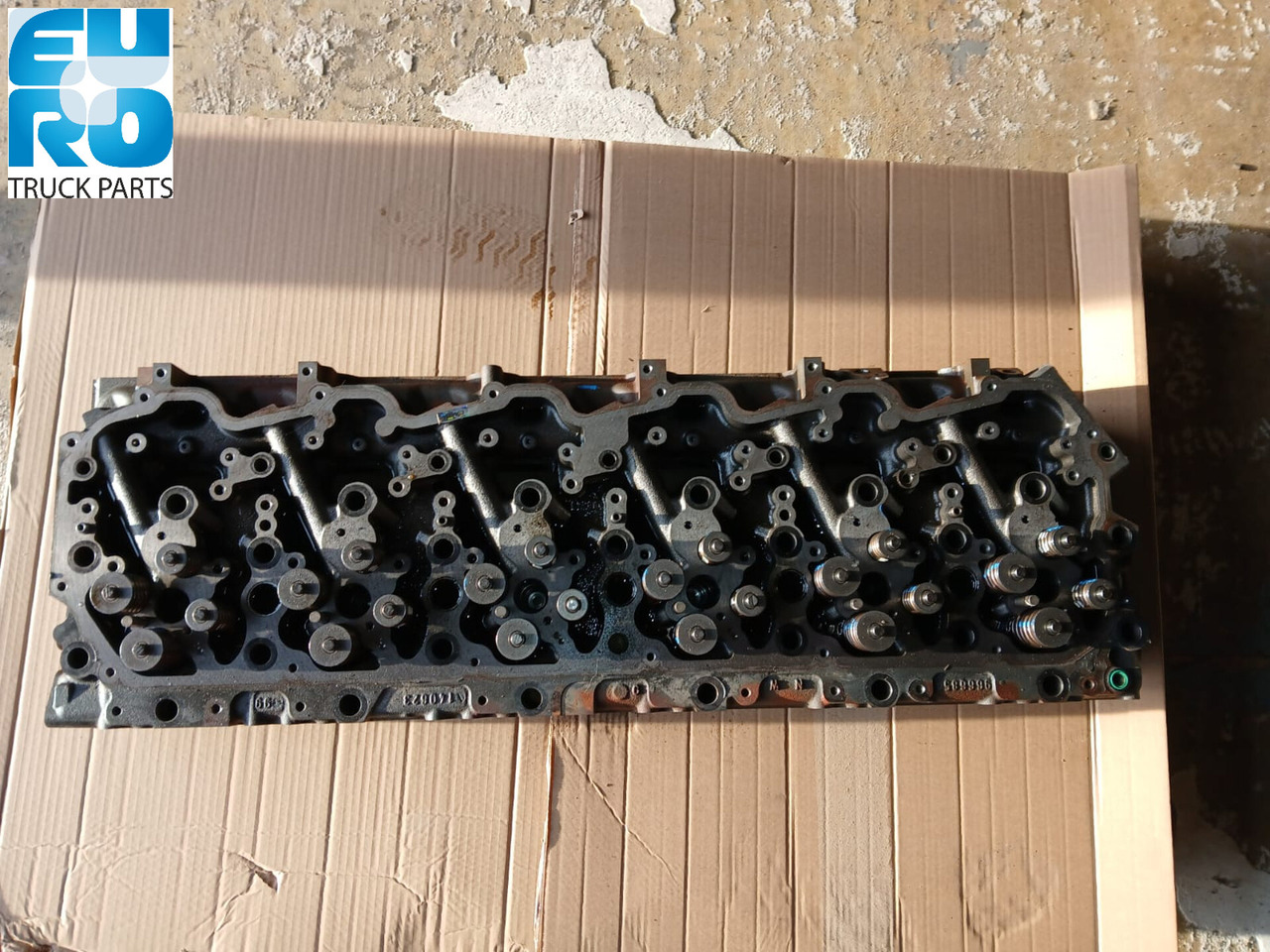DAF XG CYLINDER HEAD ENGINE MX-13 USED + DEPOSIT - Cylinder head for Truck: picture 1 DAF XG CYLINDER HEAD ENGINE MX-13 USED + DEPOSIT - Cylinder head for Truck: picture 1