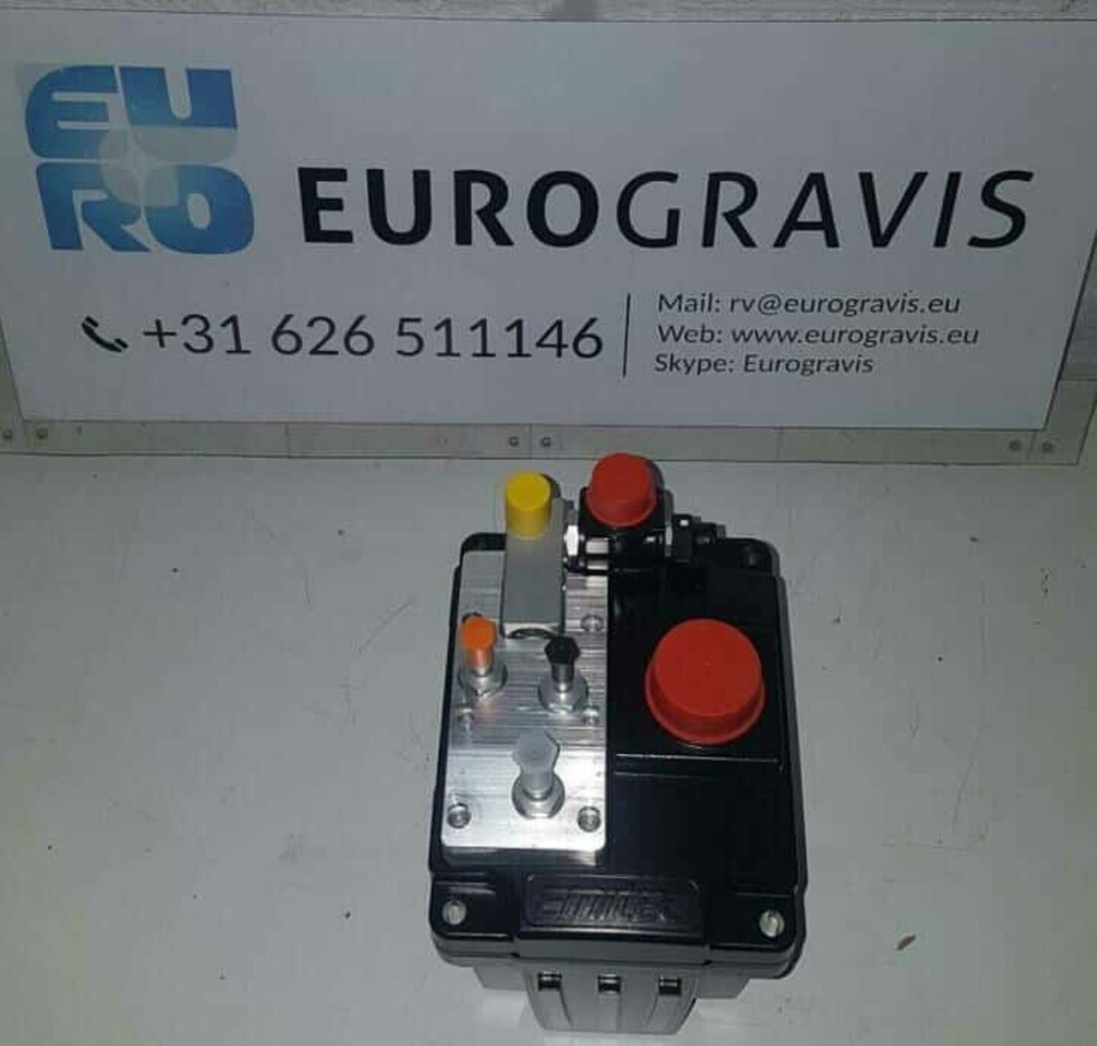 Daf lf/cf adblue unit new emitec 1705244, 1409391 - Fuel system for Truck: picture 3 Daf lf/cf adblue unit new emitec 1705244, 1409391 - Fuel system for Truck: picture 3