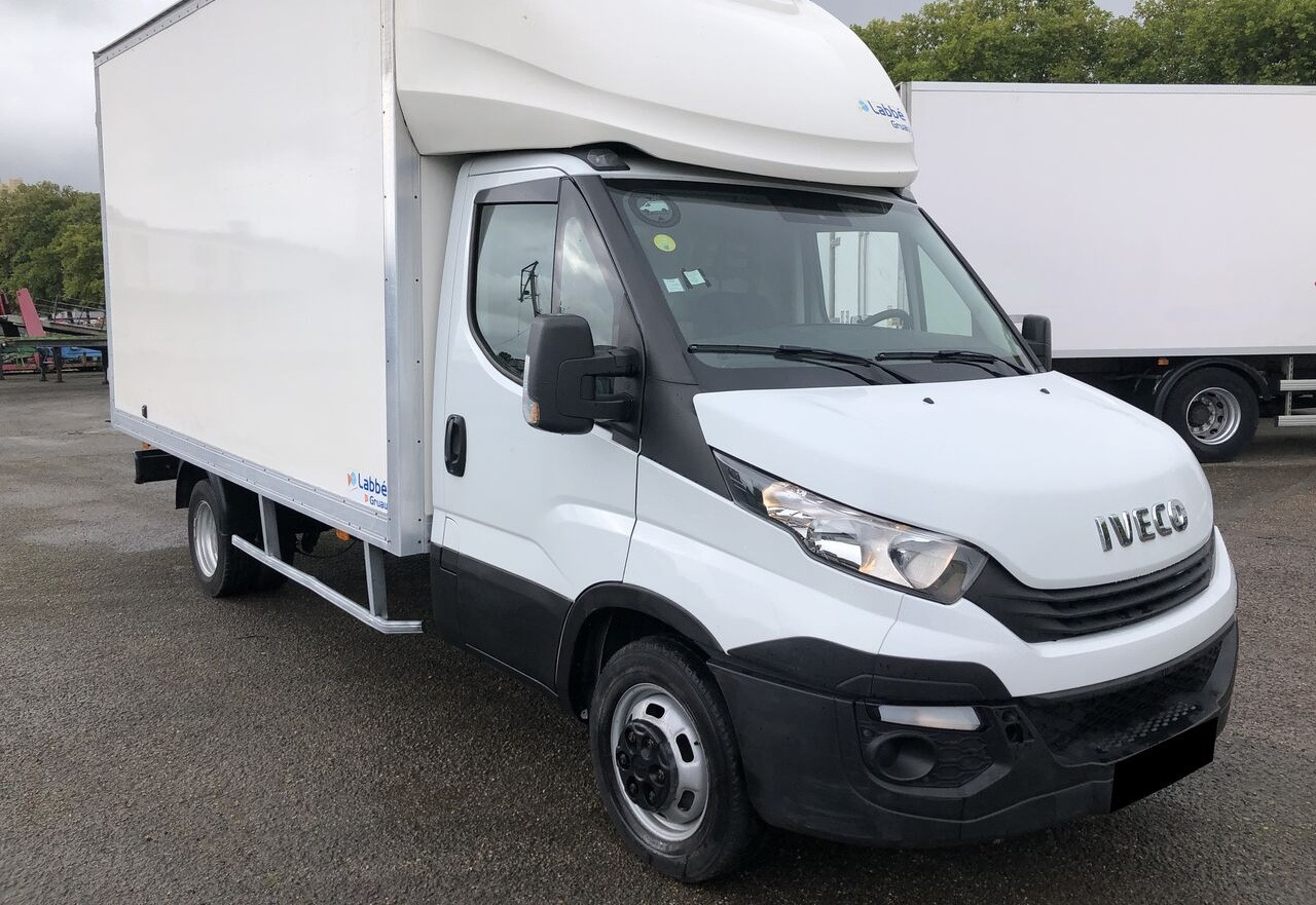 IVECO 35C16 - Box van: picture 1 IVECO 35C16 - Box van: picture 1