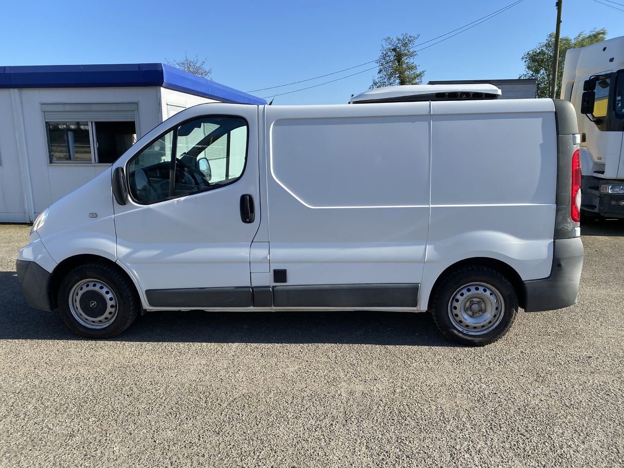 RENAULT trafic frigo - Refrigerated van: picture 4 RENAULT trafic frigo - Refrigerated van: picture 4