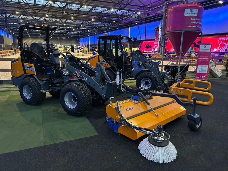Compact loader Giant Showmodellen direct leverbaar: picture 8