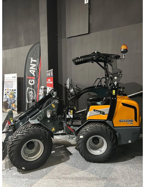 Compact loader Giant Showmodellen direct leverbaar: picture 6