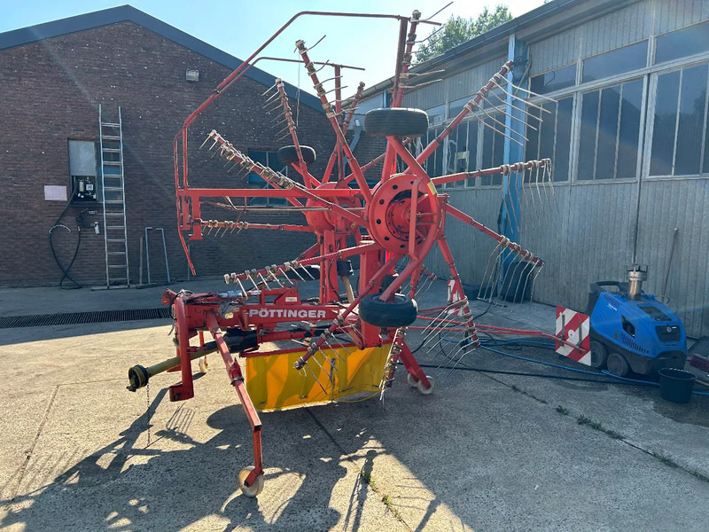 Pottinger Top 620 - Tedder/ Rake: picture 1 Pottinger Top 620 - Tedder/ Rake: picture 1