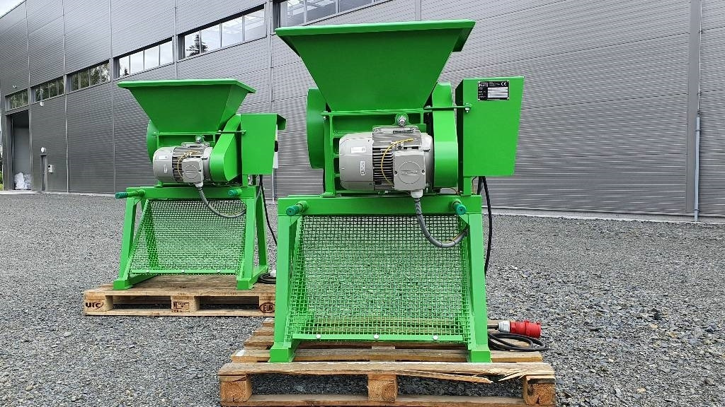 Resta 350x110, 400x200 - Mobile crusher: picture 1 Resta 350x110, 400x200 - Mobile crusher: picture 1