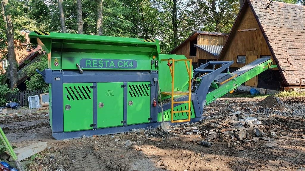 Resta CK4 470x330 - Mobile crusher: picture 1 Resta CK4 470x330 - Mobile crusher: picture 1