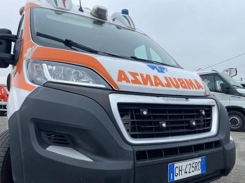 Fiat Ducato - Ambulance: picture 4 Fiat Ducato - Ambulance: picture 4