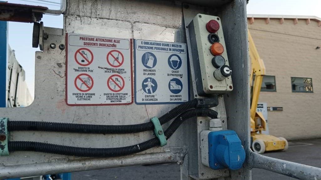 Spider lift Teupen LEO 30: picture 7 Spider lift Teupen LEO 30: picture 7