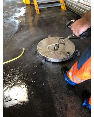 AEBI SCHMIDT Úttisztító - Road sweeper: picture 5 AEBI SCHMIDT Úttisztító - Road sweeper: picture 5