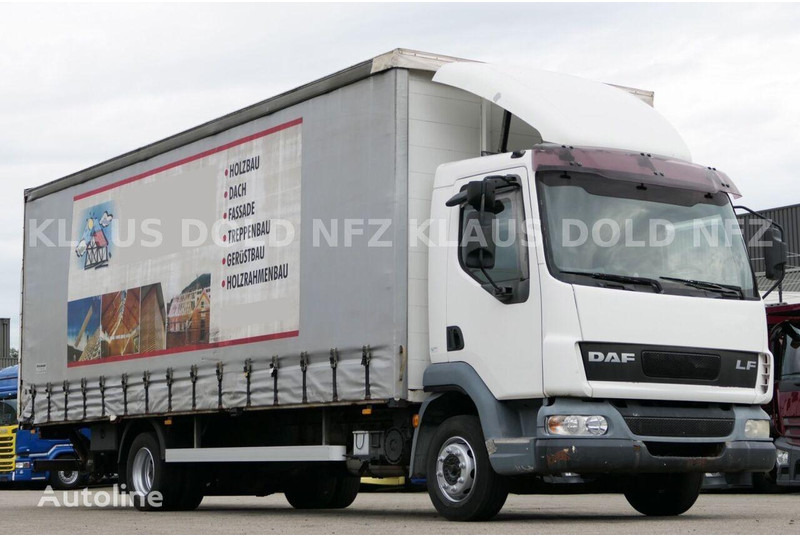DAF LF 45.220 P+P + Tail lift - Curtainsider truck: picture 2 DAF LF 45.220 P+P + Tail lift - Curtainsider truck: picture 2