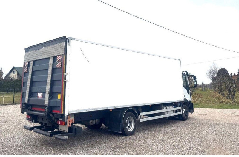 Iveco 120-250 EUROCARGO Koffer + Tail Lift - Box truck: picture 4 Iveco 120-250 EUROCARGO Koffer + Tail Lift - Box truck: picture 4