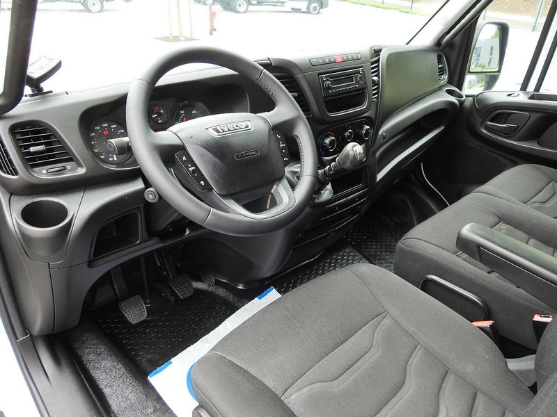 Iveco DAILY 35C15 KONTENER CHŁODNIA -12*C ZASILANIE 230V TEMPOMAT KLIM - Refrigerated van: picture 2 Iveco DAILY 35C15 KONTENER CHŁODNIA -12*C ZASILANIE 230V TEMPOMAT KLIM - Refrigerated van: picture 2