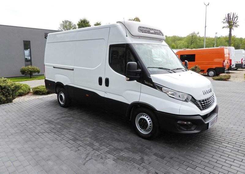 Iveco DAILY 35S14 FURGON CHŁODNIA -10*C ZASILANIE 230V TEMPOMAT AUTOMA - Refrigerated van: picture 4 Iveco DAILY 35S14 FURGON CHŁODNIA -10*C ZASILANIE 230V TEMPOMAT AUTOMA - Refrigerated van: picture 4