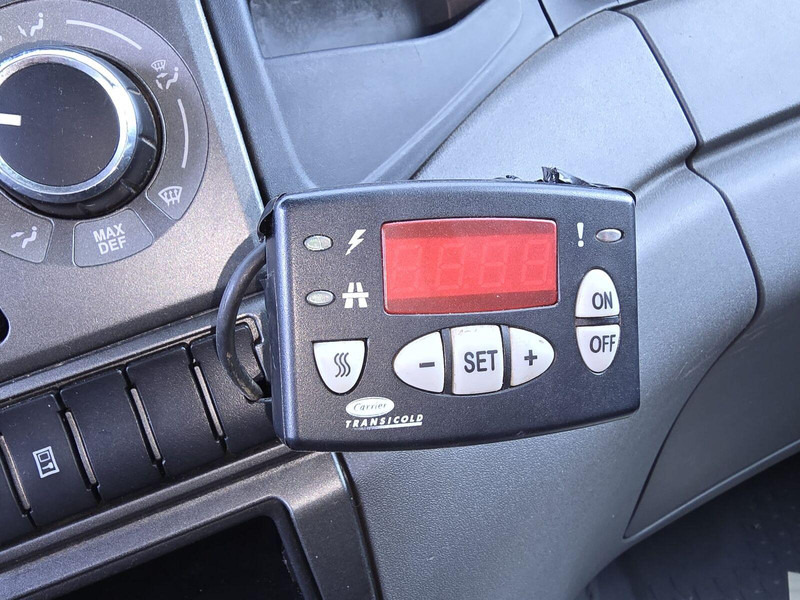 Refrigerated van Iveco Daily 35 C 13 - Carrier Xarios 500 frigo: picture 17 Refrigerated van Iveco Daily 35 C 13 - Carrier Xarios 500 frigo: picture 17