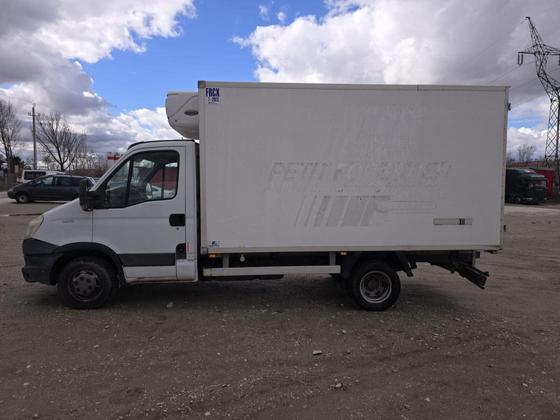 Refrigerated van Iveco Daily 35 C 13 - Carrier Xarios 500 frigo: picture 5 Refrigerated van Iveco Daily 35 C 13 - Carrier Xarios 500 frigo: picture 5