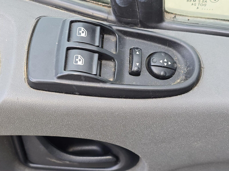 Refrigerated van Iveco Daily 35 C 13 - Carrier Xarios 500 frigo: picture 19 Refrigerated van Iveco Daily 35 C 13 - Carrier Xarios 500 frigo: picture 19