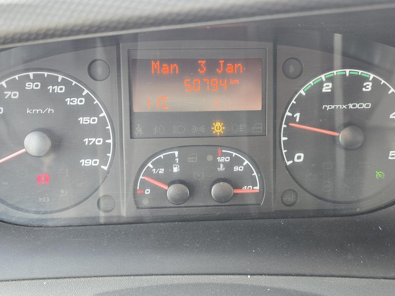 Tipper van Iveco Daily 35 C 13 - Tipper + tool box: picture 15 Tipper van Iveco Daily 35 C 13 - Tipper + tool box: picture 15