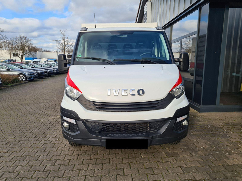 Iveco Daily 35 C15 Doka Curtain side - Curtain side van: picture 2 Iveco Daily 35 C15 Doka Curtain side - Curtain side van: picture 2
