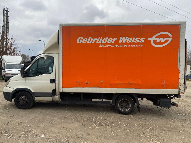 Iveco Daily 40 C 15 - Koffer + DHollandia LBW - Box van: picture 5 Iveco Daily 40 C 15 - Koffer + DHollandia LBW - Box van: picture 5