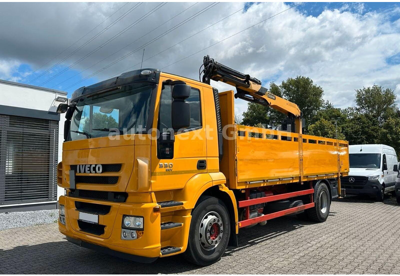 Iveco Stralis 330 - Flatbed truck + crane - Dropside/ Flatbed truck, Crane truck: picture 1 Iveco Stralis 330 - Flatbed truck + crane - Dropside/ Flatbed truck, Crane truck: picture 1