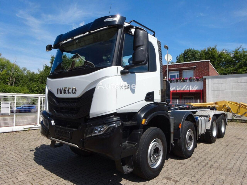 Iveco X-WAY 480 - Hook lift truck 8x4 - Hook lift truck: picture 1 Iveco X-WAY 480 - Hook lift truck 8x4 - Hook lift truck: picture 1