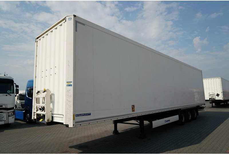 Krone - Closed box semi-trailer: picture 4 Krone - Closed box semi-trailer: picture 4