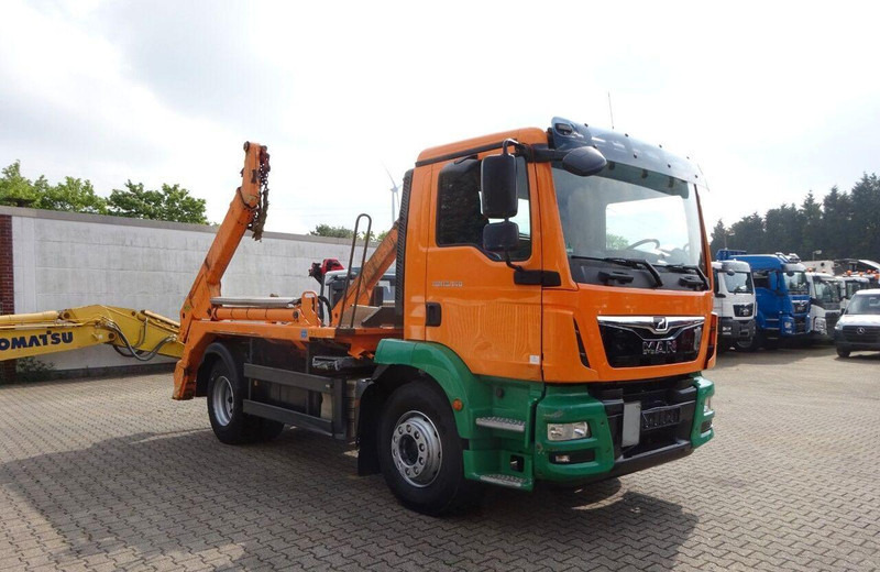 MAN TGM 18.340 Skip loader - Skip loader truck: picture 5 MAN TGM 18.340 Skip loader - Skip loader truck: picture 5