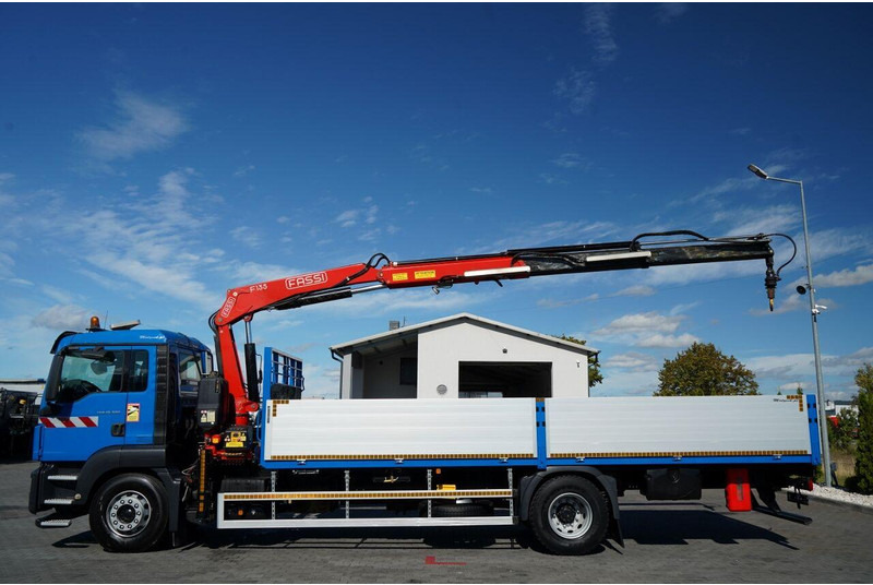 MAN TGS 18.320 / 4x2 / BURTOWY - 6,8 M + HDS FASSI F135 / wysów : 8 - Dropside/ Flatbed truck, Crane truck: picture 3 MAN TGS 18.320 / 4x2 / BURTOWY - 6,8 M + HDS FASSI F135 / wysów : 8 - Dropside/ Flatbed truck, Crane truck: picture 3