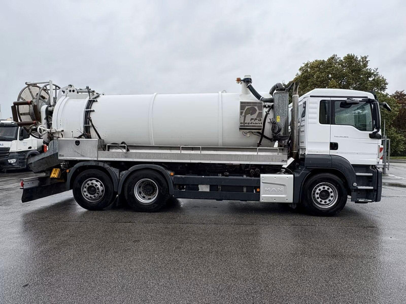 MAN TGS 26.320 - Vacuum truck - Vacuum truck: picture 5 MAN TGS 26.320 - Vacuum truck - Vacuum truck: picture 5