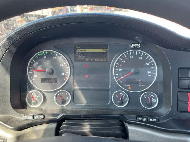 Tipper MAN TGS 33.440 AK 6x6 3-Way Tipper: picture 10 Tipper MAN TGS 33.440 AK 6x6 3-Way Tipper: picture 10