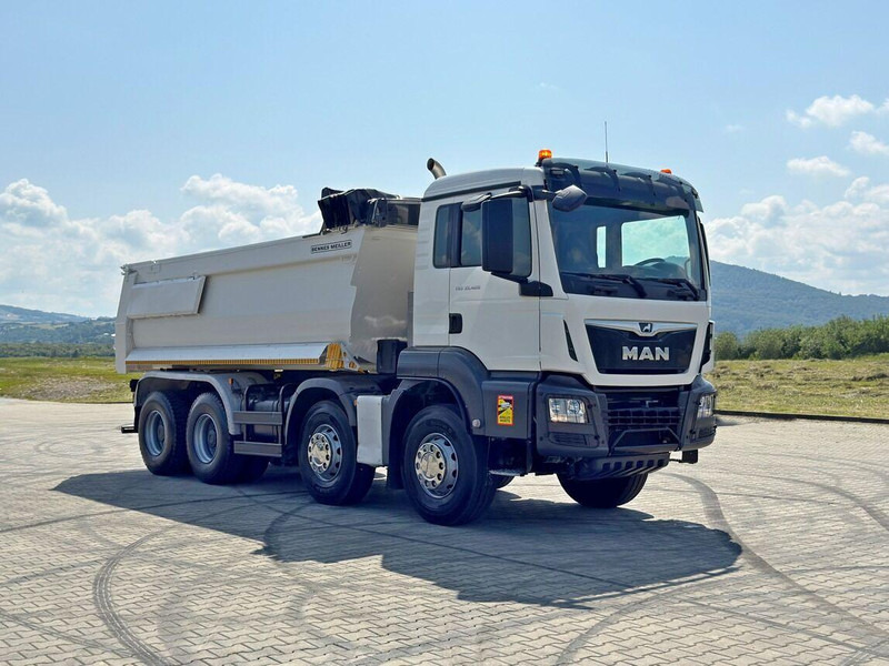 MAN TGS 35.420 KIPPER * 8x4 * TOPZUSTAND - Tipper: picture 2 MAN TGS 35.420 KIPPER * 8x4 * TOPZUSTAND - Tipper: picture 2