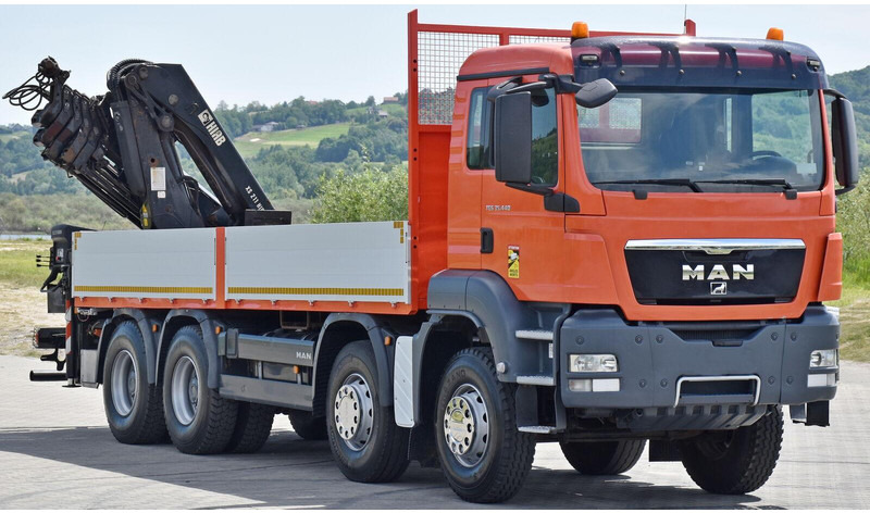 MAN TGS 35.440 - Dropside/ Flatbed truck, Crane truck: picture 3 MAN TGS 35.440 - Dropside/ Flatbed truck, Crane truck: picture 3