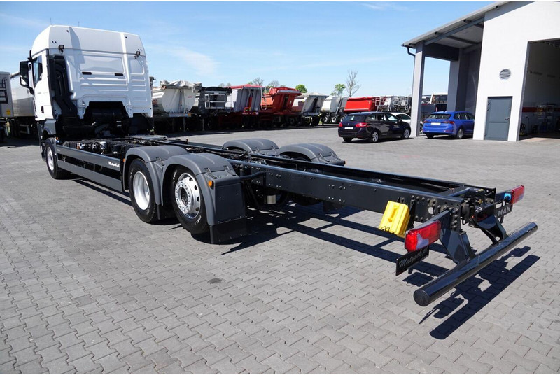 MAN TGX 26.520 / 6x2 / RAMA DŁ. 9,1M / OŚ PODNOSZONA / SKRĘTNA / DO - Cab chassis truck: picture 3 MAN TGX 26.520 / 6x2 / RAMA DŁ. 9,1M / OŚ PODNOSZONA / SKRĘTNA / DO - Cab chassis truck: picture 3