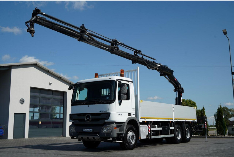 Mercedes-Benz ACTROS 2636 / 6x4 / SKRZYNIOWY 7 M + HDS HIAB - WYSÓW 12,6 M / - Dropside/ Flatbed truck, Crane truck: picture 1 Mercedes-Benz ACTROS 2636 / 6x4 / SKRZYNIOWY 7 M + HDS HIAB - WYSÓW 12,6 M / - Dropside/ Flatbed truck, Crane truck: picture 1