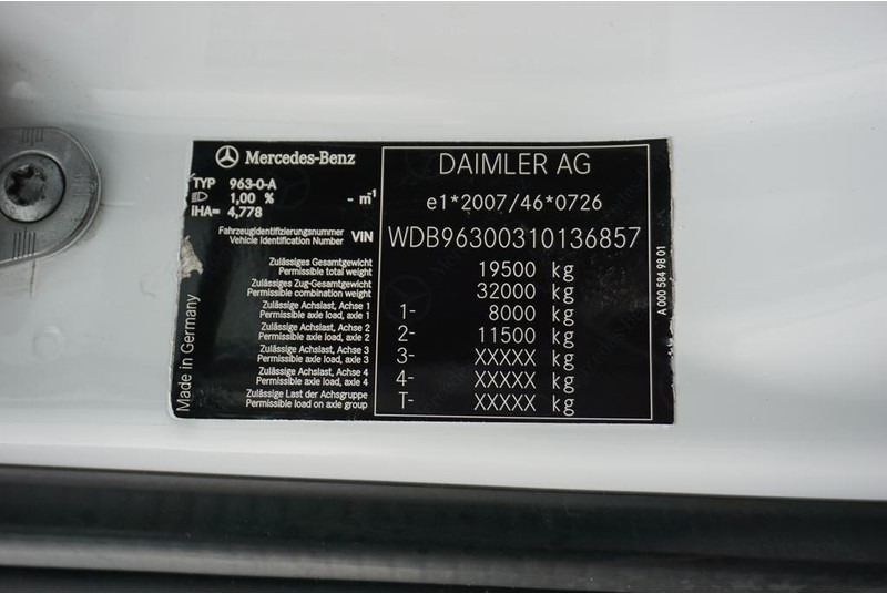 Refrigerator truck Mercedes-Benz ANTOS / 1830 / EURO 6 / CHŁODNIA + WINDA / 18 PALET: picture 11 Refrigerator truck Mercedes-Benz ANTOS / 1830 / EURO 6 / CHŁODNIA + WINDA / 18 PALET: picture 11