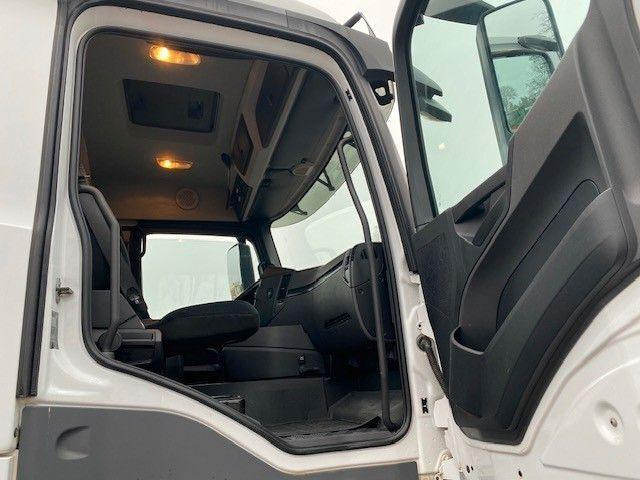 Mercedes-Benz AROCS 3743 on lease Mercedes-Benz AROCS 3743: picture 16