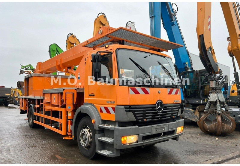 Mercedes-Benz Atego 1928 Ruthmann T 435 45 m - Truck mounted aerial platform: picture 4 Mercedes-Benz Atego 1928 Ruthmann T 435 45 m - Truck mounted aerial platform: picture 4
