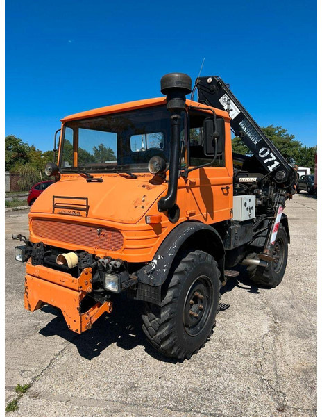 Mercedes-Benz UNIMOG - Garden tiller: picture 2 Mercedes-Benz UNIMOG - Garden tiller: picture 2